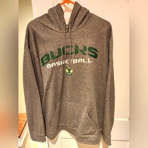 Milwaukee Bucks XL Hoodie